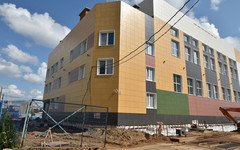 Новую школу в Чистых Прудах планируют достроить осенью