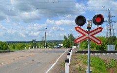 В Нововятске временно перекроют железнодорожный переезд