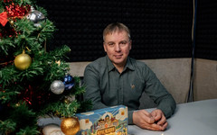 «ИИ - это в какой-то степени чудо». Александр Рублевский в новогоднем проекте «НЕ тайный Дед Мороз»