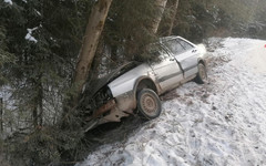 В Кирово-Чепецком районе пьяный бесправник спровоцировал аварию, погиб человек