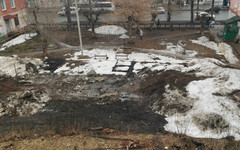 Жители Кирова просят восстановить детскую площадку на улице Щорса