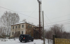 В селе Лема прокуратура обязала власти принять на баланс трубу