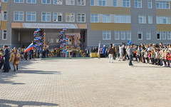 Часть школ Кирова не пустила родителей на линейку 1 сентября