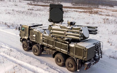 Системы ПВО перехватили пять беспилотников и снаряды «Град» над двумя регионами России