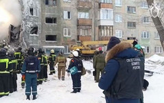 По делу о взрыве дома в Новосибирске задержали двух человек