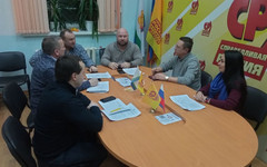 У кировских депутатов появились вопросы к Михаилу Сандалову