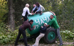 В Кирове торговали сомнительной чачей