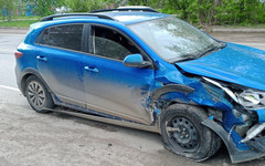 В Кирове на Упита водитель Kia Rio пострадал в ДТП