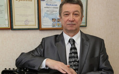 Преподаватель Нововятской школы награждён почётным знаком
