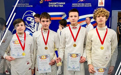Кировские фехтовальщики победили на всероссийских соревнованиях в Саратове