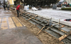 В Кирове завершают благоустройство Театральной площади и парка у цирка