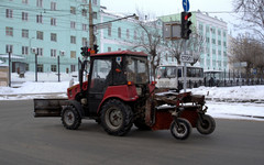 С 17 на 18 февраля в Кирове вывезут снег с 16 участков