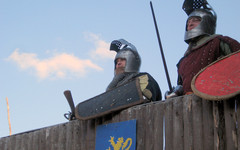 Штурм крепости, командные бои и конное шоу. В Порошино пройдёт зимний фестиваль исторической реконструкции
