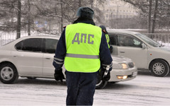 За один спецрейд кировские автоинспекторы выявили более десятка должников по штрафам
