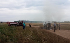 В Сунском районе на ходу вспыхнул трактор