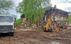 В Кирове готовят документы для демонтажа почти 30 аварийных домов