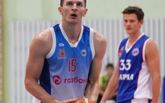Самый известный воспитанник кировского баскетбола возобновил карьеру