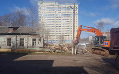В Кирове сносят больничный городок за «Алыми Парусами»