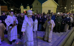 Кировчане встретили Пасху в храме Рождества Пресвятой Богородицы