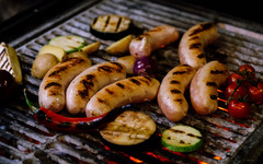 Как выбрать и приготовить мясо для шашлыка: рекомендации от супермаркетов «Система Глобус»