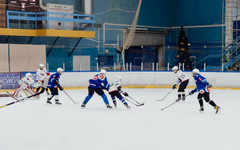 На всероссийских соревнованиях в Кирове сыграют хоккеисты старшей возрастной группы