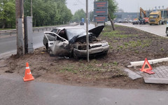 На Производственной пьяный автомобилист врезался в столб