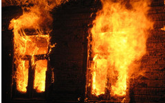 В Кирове в пожаре садового домика погиб мужчина