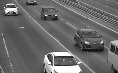 В Кирове действует выделенная полоса для общественного транспорта
