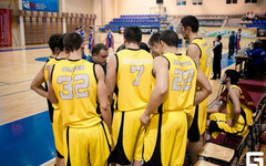 Список потенциальных соперников баскетбольного клуба "Киров" в плей-офф сузился до трех команд