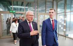 Александр Соколов и герой России Владислав Головин встретились с педагогами Кирова