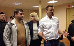Навальный и «Кировлес-2». Как в Кирове выносили приговор известному оппозиционеру