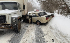 На Украинской столкнулись четыре автомобиля, есть пострадавший