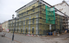На улице Спасской проверили качество ремонта исторического здания