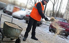 Кировскую Дирекцию дорожного хозяйства поймали на нарушении закона