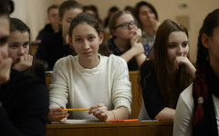 Кировским школьникам помогут определиться с профессией