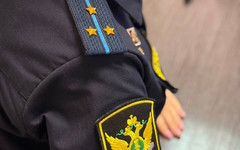 Кировчанин задолжал банкам 690 тысяч и не мог уехать с сыном