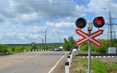 В Нововятске перекроют движение по железнодорожному переезду