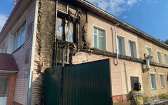 В Белой Холунице при ремонте отопления загорелось здание