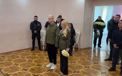 Певец SHAMAN и Екатерина Мизулина поженились в Донецке. Видео