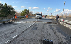 Что известно о просевшем мосте через Молому в Орловском районе?