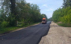 В Юрьянском районе раньше срока отремонтировали дорогу в деревне Ивановщина