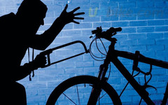 В Кировской области полицейские подозревают БОМЖа в краже двух велосипедов