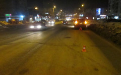 На улице Ленина подросток перебегал дорогу в неположенном месте и попал под колёса «Тойоты»