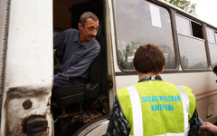 Водителей кировских автобусов оштрафовали за чёрные выхлопы