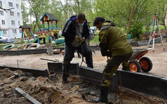 Сотрудников областного МинЖКХ могут наказать за нарушения при ремонте дворов и тротуаров