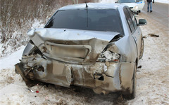 В Кировской области грузовик отбросил легковушку на 56-летнюю женщину (ФОТО)