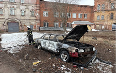 У Преображенского монастыря сгорела «Ауди»