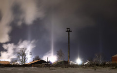 В Слободском сфотографировали необычное природное явление - световой лес