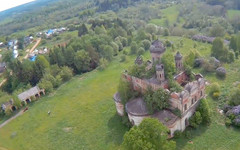 В Кировской области десятки бесхозных объектов культурного наследия разрушаются, но денег нет даже на консервацию