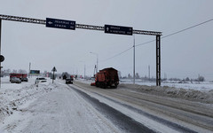 Снег на дорогах Кировской области убирают 329 машин